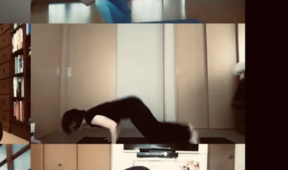 翔んでる…⁈