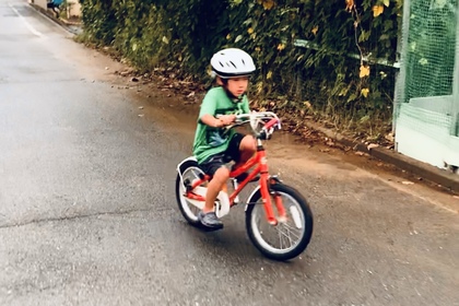 自転車　補助輪なし